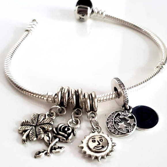 Charm pendant, ROSE 🌹 - Picture 5 of 6